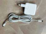 Prima Originele Oplader voor een MacBook, usb C, 30W, Computers en Software, Laptop-opladers, Ophalen of Verzenden, Zo goed als nieuw