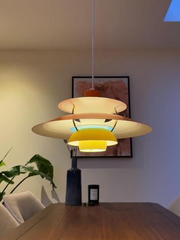 Retro design hanglamp oranje/ geel beschikbaar voor biedingen