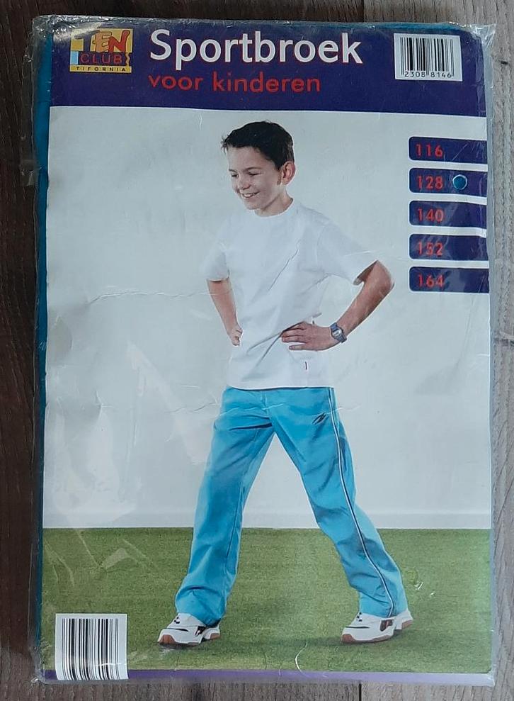 Sportbroek (maat 128) 2 soorten, Kinderen en Baby's, Kinderkleding | Maat 128, Nieuw, Jongen of Meisje, Sport- of Zwemkleding
