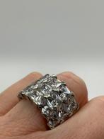 B126 Prachtige zilveren Thomas Sabo ring maat, 18 tot 19, Ophalen of Verzenden, X, Dame