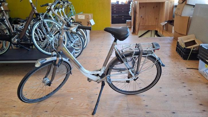 Gazelle Murcia L57 V8 Wit/Zilver Ref:3907, Fietsen en Brommers, Fietsen | Dames | Damesfietsen, Gebruikt, Gazelle, Versnellingen