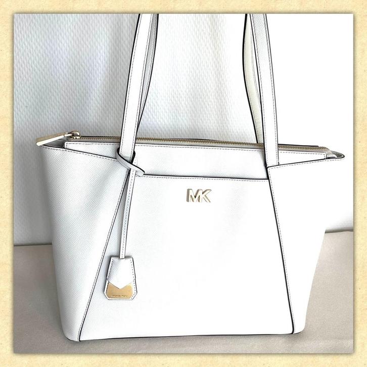 Michael Kors schoudertas, leer, Wit, Sieraden, Tassen en Uiterlijk, Tassen | Damestassen, Gebruikt, Schoudertasje, Wit, Ophalen of Verzenden