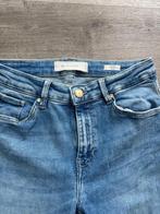 REVELATION mid rise skinny jeans maat W28 / L30 DL, Kleding | Dames, Spijkerbroeken en Jeans, Blauw, Ophalen of Verzenden, Gedragen