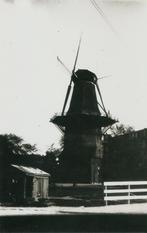 Amsterdam molen De Gooijer foto ca. 1935 afdruk ca. 1975, Ophalen of Verzenden, 1960 tot 1980, Ongelopen, Noord-Holland