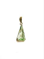 14k gouden hanger met een groene steen, Overige voorstellingen, ., Ophalen of Verzenden, Zo goed als nieuw