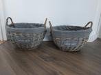 Manden, Huis en Inrichting, Woonaccessoires | Schalen en Manden, Ophalen, Mand, Rond, Zo goed als nieuw