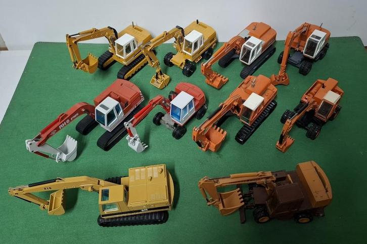 graafmachines 1/50  10 stuks Conrad /NZG, Hobby en Vrije tijd, Modelauto's | 1:50, Zo goed als nieuw, Overige typen, Conrad, Ophalen of Verzenden