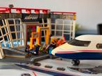 Playmobil vliegtuig en vliegveld 70114, met originele doos, Kinderen en Baby's, Speelgoed | Playmobil, Ophalen, Zo goed als nieuw