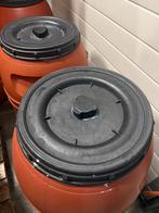 Kunststof vat met draaideksel – 220 liter (terracotta), Tuin en Terras, Regentonnen, 150 liter of meer, Ophalen, Zo goed als nieuw