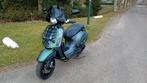 Vespa sprint Custom full option, Ophalen, Zo goed als nieuw