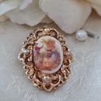 Vintage broche victoriaanse afbeelding, Ophalen of Verzenden, Gebruikt, Overige materialen, Overige voorstellingen