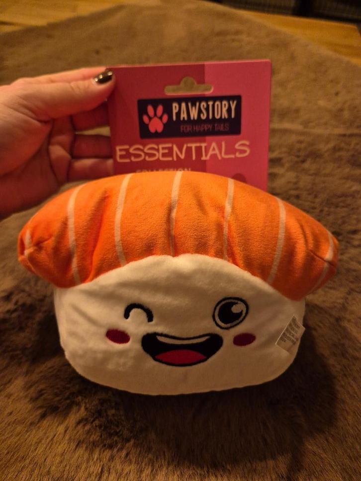 Pawstory yummy sushi, Dieren en Toebehoren, Hondenspeelgoed, Nieuw, Knuffels, Ophalen