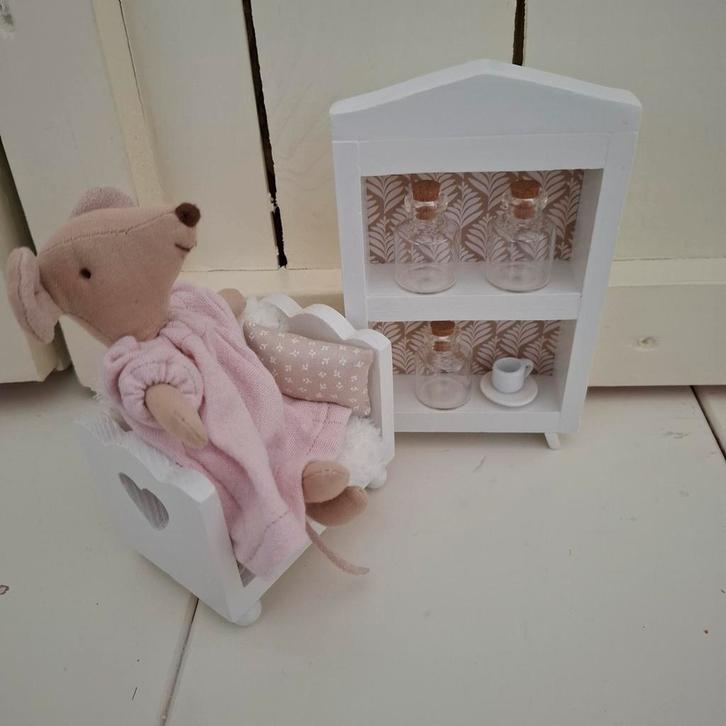 Poppenhuis/muizenhuis meubeltjes en accessoires, Verzamelen, Poppenhuizen en Toebehoren, Poppenhuis, Ophalen of Verzenden