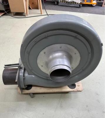 Industriële centrifugaal ventilator / blower / afzuiger beschikbaar voor biedingen