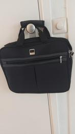 Nieuwe laptoptas, Computers en Software, Laptoptassen, Ophalen of Verzenden, 17 inch of meer, Nieuw