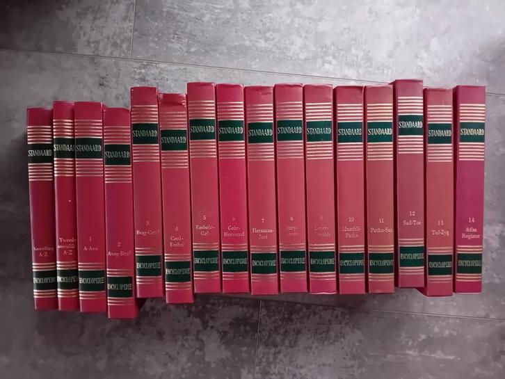 Standaard Encyclopedie, 16 delen, Boeken, Encyclopedieën, Gelezen, Complete serie, Algemeen, Ophalen of Verzenden