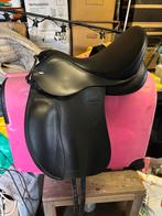 Tekna s-line 17.5 inch zadel, Dieren en Toebehoren, Ophalen of Verzenden, Zo goed als nieuw, Dressuur