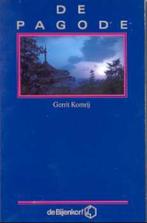 De pagode. Gerrit Komrij. Bijenkorf geschenk  1990., Gelezen, Ophalen of Verzenden