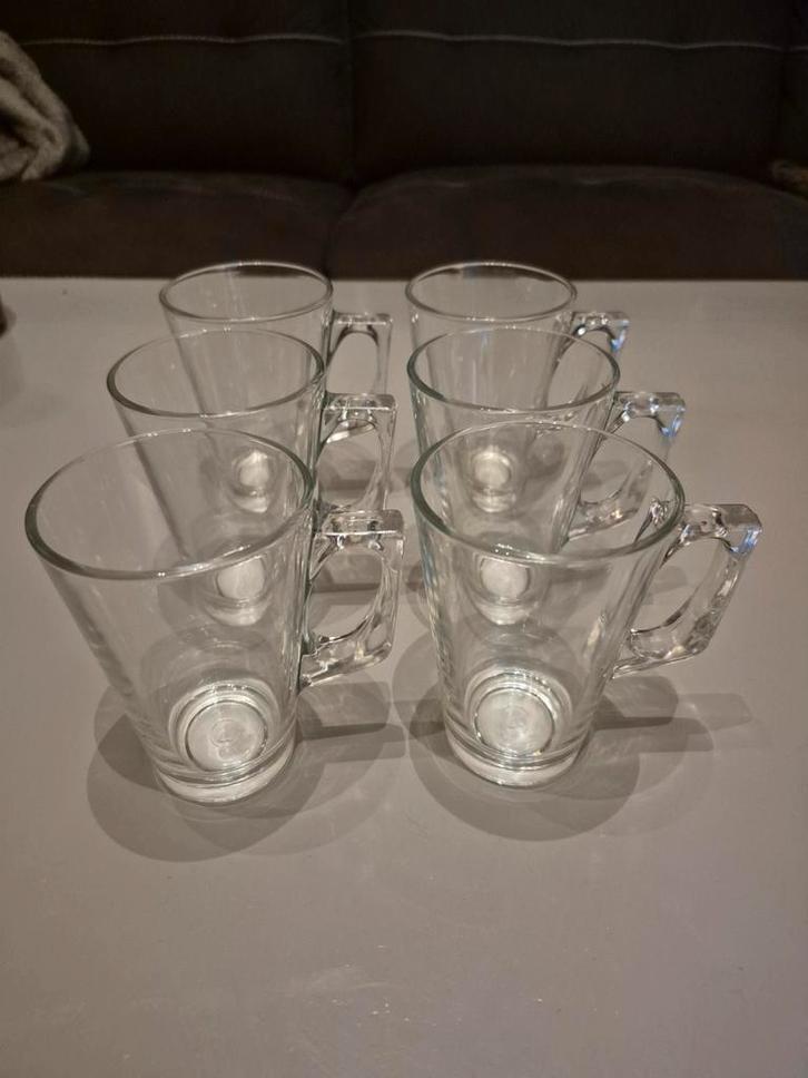 6 Theeglazen - Zo Goed Als Nieuw!, Huis en Inrichting, Keuken | Servies, Zo goed als nieuw, Glas of Glazen, Effen, Glas, Ophalen