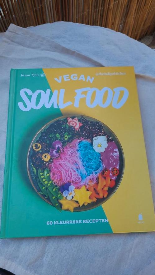 Jason Tjon Affo - Vegan soul food kookboek, Boeken, Kookboeken, Zo goed als nieuw, Ophalen of Verzenden