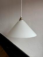 Vintage driehoek opaal opaline melkglas wit hanglamp glas, Huis en Inrichting, Lampen | Hanglampen, Ophalen of Verzenden, Glas