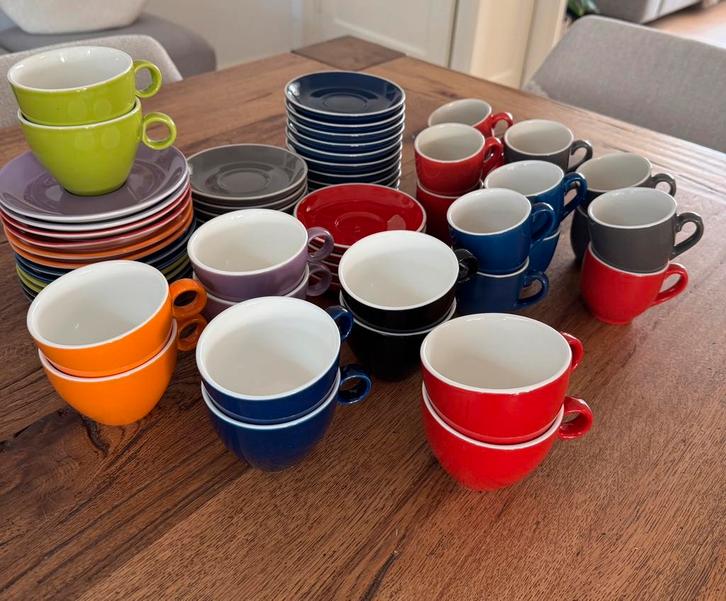 Maastricht Porselein & Palmer koffiekopjes & schotels, Huis en Inrichting, Keuken | Servies, Gebruikt, Kop(pen) en/of Schotel(s)