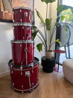 Remo Bravo 2 trommels en bassdrum - rode uitvoering, Muziek en Instrumenten, Percussie, Ophalen, Gebruikt, Trommel