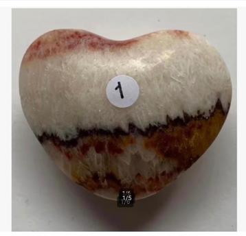 Korting 5 x Regenboog Calciet Hart, 80-110 gr. / pr.p.stuk beschikbaar voor biedingen