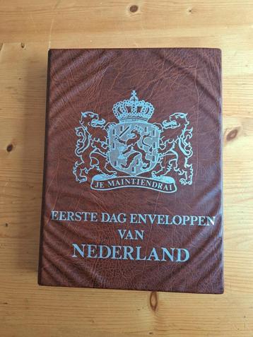Postzegels  Nederland beschikbaar voor biedingen