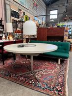 Eettafel van Pastoe rond 120  cm en uitschuifbaar jaren 70, Huis en Inrichting, Tafels | Eettafels, Ophalen, Zo goed als nieuw