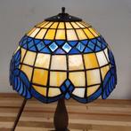 Vintage glas in lood lamp - tiffany style, Huis en Inrichting, Lampen | Tafellampen, Ophalen of Verzenden, Gebruikt, Glas, 50 tot 75 cm