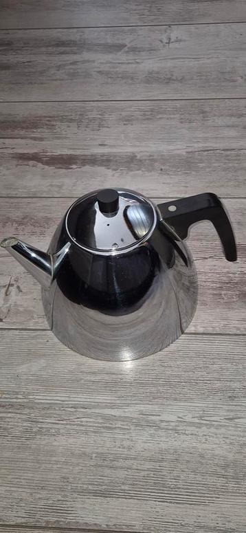 Vintage Chrome Theepot Daalderop  beschikbaar voor biedingen