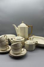 23 delig Art Deco Koffieservies crème/goud, Antiek en Kunst, Antiek | Servies compleet, Ophalen of Verzenden