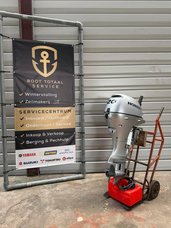 Honda 20 pk  op knuppel elec start, Watersport en Boten, Buiten- en Binnenboordmotoren, Ophalen of Verzenden