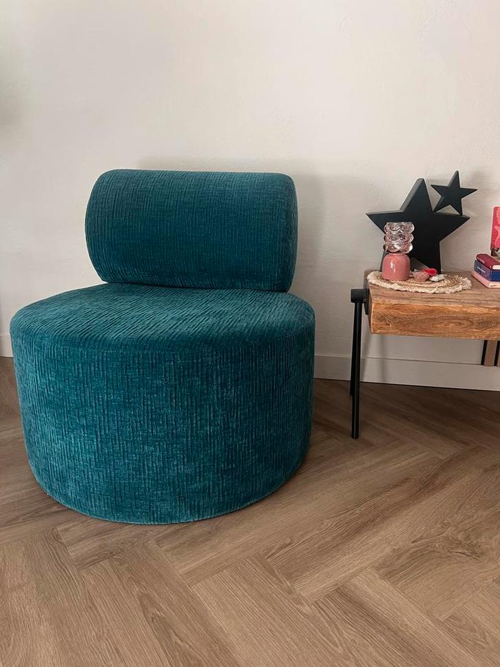 Turquoise fauteuil in nieuw staat, Huis en Inrichting, Stoelen, Zo goed als nieuw, Eén, Stof, Blauw, Ophalen