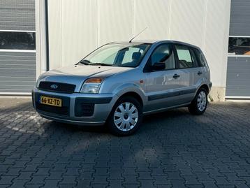 Ford Fusion 1.4 16V 2007 Grijs beschikbaar voor biedingen