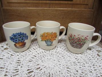 Koffiemokjes (3) beschikbaar voor biedingen