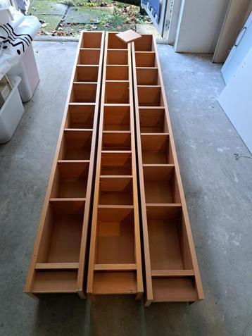 IKEA CD kast DVD kast Gnedby 202 cm hoog beschikbaar voor biedingen