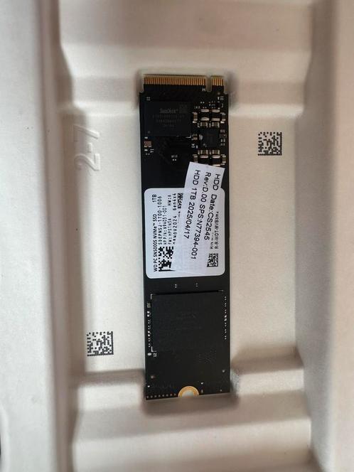 1TB M.2 NVMe SSD (WD SN530) – Nieuw uit laptop met windows, Computers en Software, Harde schijven, Zo goed als nieuw, Laptop, Overige aansluitingen