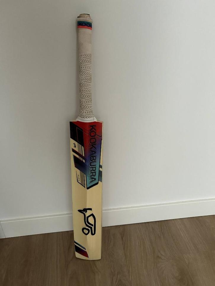 Junior indoor cricket bat, Sport en Fitness, Honkbal en Softbal, Zo goed als nieuw, Overige typen, Ophalen of Verzenden