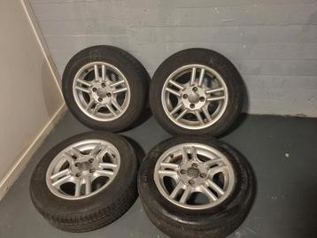toyota starlet  14 " velgen met banden beschikbaar voor biedingen