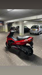 Gilera runner 180cc, Fietsen en Brommers, Scooters | Piaggio, Overige modellen, Ophalen of Verzenden, Zo goed als nieuw, Benzine