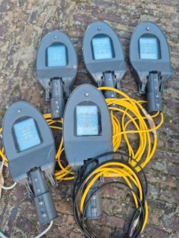5 x  Urban mini LEBAA lighting led mast arrmatuur  beschikbaar voor biedingen