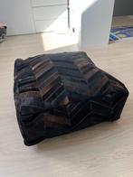 By-Boo Woonkussen - Zo goed als nieuw!, Huis en Inrichting, Banken | Voetenbanken en Poefen, Ophalen, Leer, Zo goed als nieuw