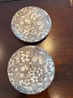 2 bordjes met kersen 14 cm Staffordshire, Antiek en Kunst, Antiek | Servies los, Ophalen of Verzenden