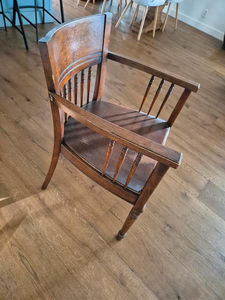 Antieke Houten Stoel met Armleuningen, Huis en Inrichting, Stoelen, Ophalen