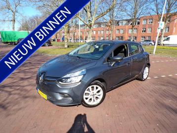 Renault Clio 1.2 TCe Intens ZEER LUXE UITVOERING (bj 2018) beschikbaar voor biedingen