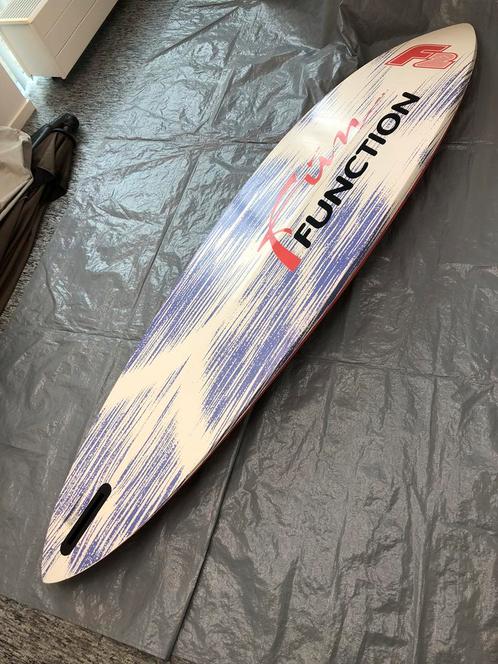 F2 axxis 94 l  freeride waveboard, Watersport en Boten, Windsurfen, Gebruikt, Plank, Minder dan 250 cm, Met vin(nen), Ophalen