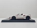 Dino Model
Ferrari 488 Pista Spider Nr. 20/20
1:18 Nieuw, Hobby en Vrije tijd, Modelauto's | 1:18, Ophalen of Verzenden, Nieuw