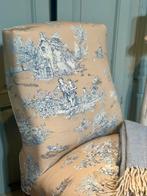 Prachtige antieke stoel, nieuw gestoffeerd, beige met blauw, Ophalen